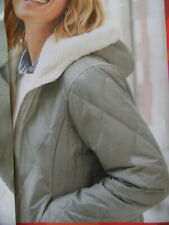 DOUDOUNE    CAPUCHE     taille