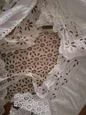 Lot anciennes dentelles broderie anglaise feston fait main mercerie mode tissu