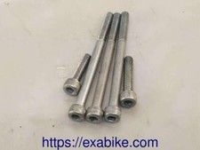 vis du couvercle de pompe a eau pour Yamaha XVZ 1300 Royal Star