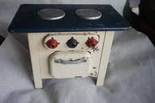 Ancienne cuisinière enfant en tôle peinte