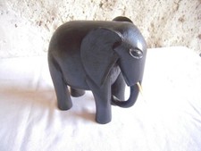 SCULPTURE ELEPHANT EN EBENE - CIRCA 50 -