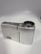 Nikon Coolpix S10 6MP Digital