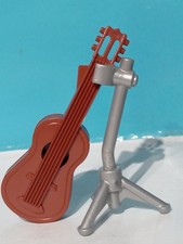 SUPPORT PLAYMOBIL ET GUITARE