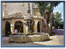 26 - MOLLANS SUR OUVEZE - Vieille fontaine provençale du XVIIe Siècle