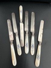 Couteaux Anciens Lames À. Frenais.  Manches En Nacre