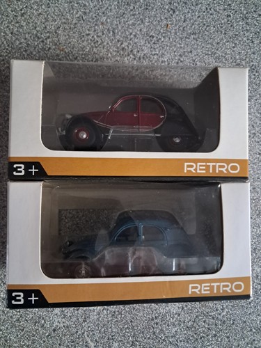 Deux 2cv norev - deux, neuves
