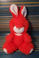 A1G / peluche lapin rouge fluo
