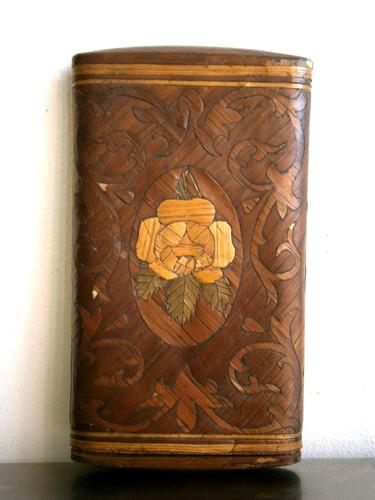 Etui plat marqueterie de - 18°s,