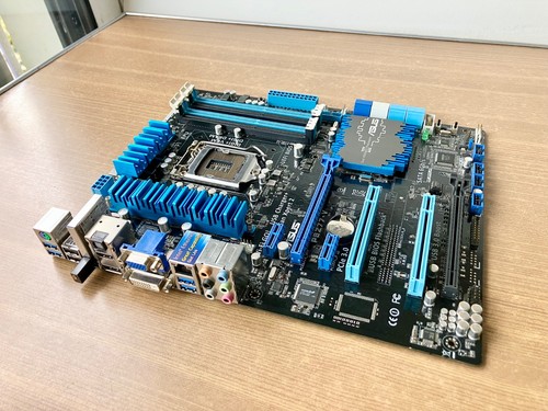 Carte mere asus pbz77 - carte, socket