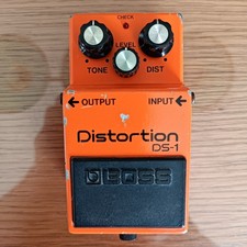 Boss DS-1 Distortion 1983 Black Label Made in Japan – Fonctionne parfaitement