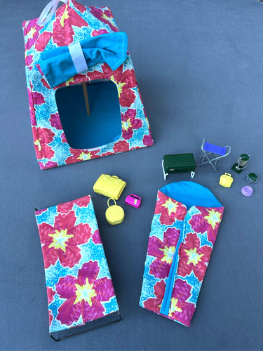 Barbie campin gear playset - barbie,