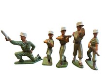 5 ANCIENNES FIGURINES STARLUX