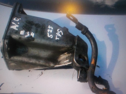 Support moteur avant gauche - moteur,