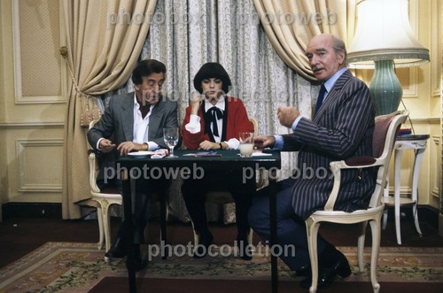 Mireille mathieu exclusive - *,
