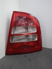 FEU ARRIÈRE DROIT Skoda Octavia (1U2) Liftback 1.9 TDi 110 (ASV) 2004