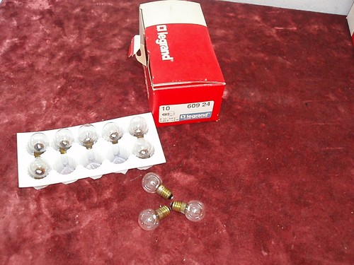 Boîte ampoules e 10 - boîte,