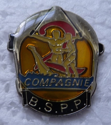 Pin militaire la 2 - pin's,