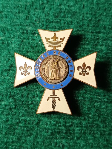 Insigne religieux croix - insigne,