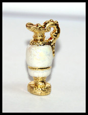 FÈVE "À LA TABLE DU ROI SOLEIL AU CHÂTEAU DE VERSAILLES" OR, PLATINE 2024 NEUF 9