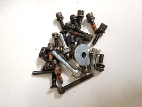Lot visserie taille - de, haie