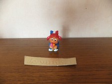 Kinder  surprise  Fana d'Foot   Ema Scotte