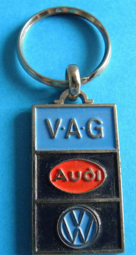 Porte clé automobile vag audi - clé,