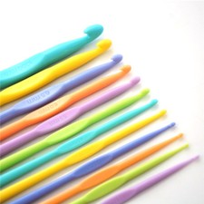 Crochet 14 cm N° 2.0 au 10