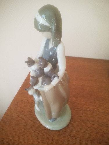 Lladro figurine fille - , avec