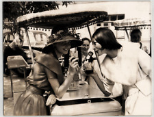 Photographie d'époque argentique de mannequins des années 60 27,4 x 21,1 cm