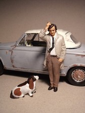 FIGURINES 1/18  COLUMBO  ET