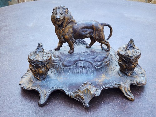 Encrier lion signé bossu - lion,
