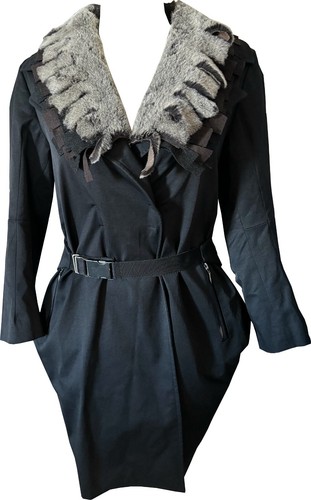 Splendide manteau noir avec