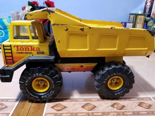 Vintage tonka dump truck - vintage,