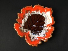Plat coupe feuille faïence