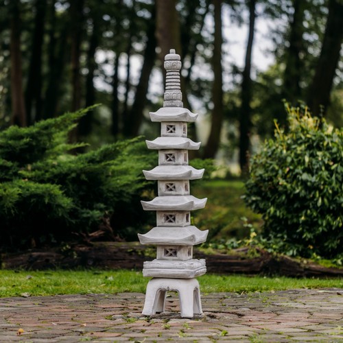 Pagode lanterne japonaise - , en