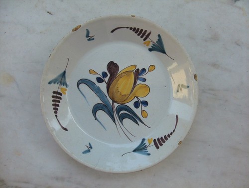 Ancienne assiette tulipe - ancienne, à
