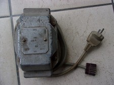 Transfo Transformateur Convertisseur Électrique 220 110 V Volts ancien