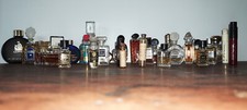 Lot de 34 Parfums miniature