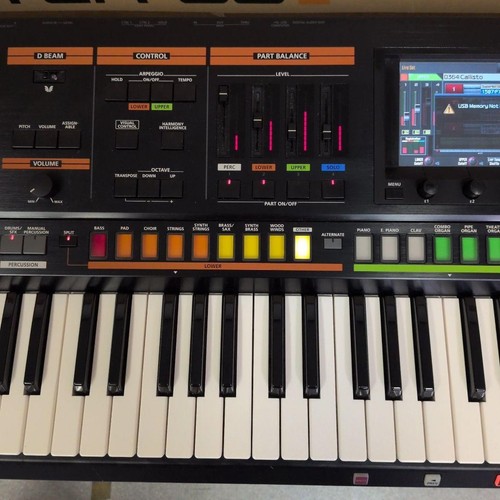 Synthétiseur roland jupiter - synthétiseur,
