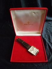 montre or jaune ZENITH mécanique