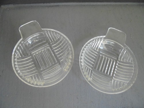 Coupelles anciennes de - 2,