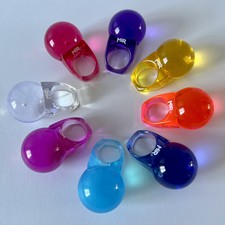 Une bague lucite Carlo Pagani vintage - MIR - Bijou design 90s Space Age Mod