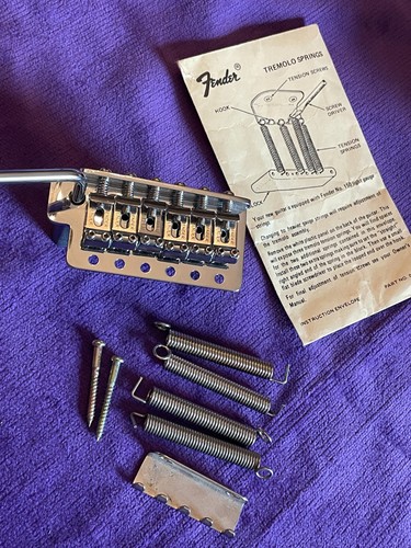 Nos fender tremolo - fender, pw-29