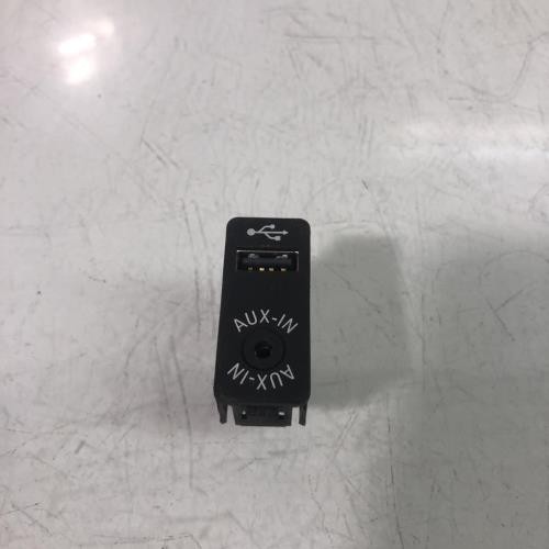 Prise port usb - usb, 1