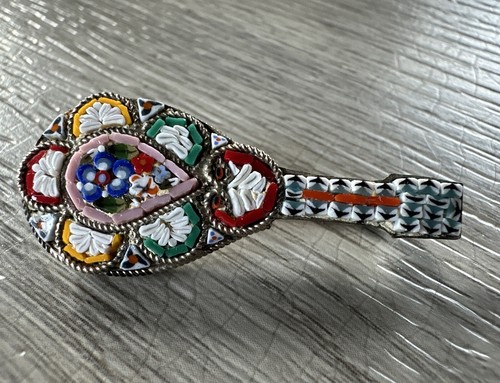 Broche ancienne micro - ancienne,