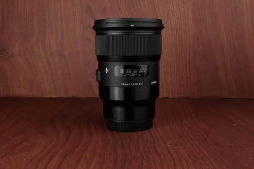 Objectif sigma 24 - sigma, /