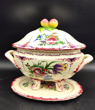 Petite soupière décor main fleurs de Strasbourg et poires faïence ancienne