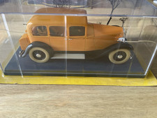 VOITURE TINTIN COLLECTION HACHETTE 1/ 24 EME LA VOITURE DE WANG JEN GHIE   N 68