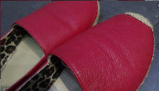 Espadrilles en cuir rouge Maje . Pointure : 36. Très peu portées.