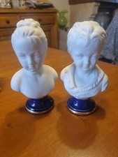 Tharaud Limoges? Bustes d'enfants en biscuit , Louise et Alexandre Brongniart?